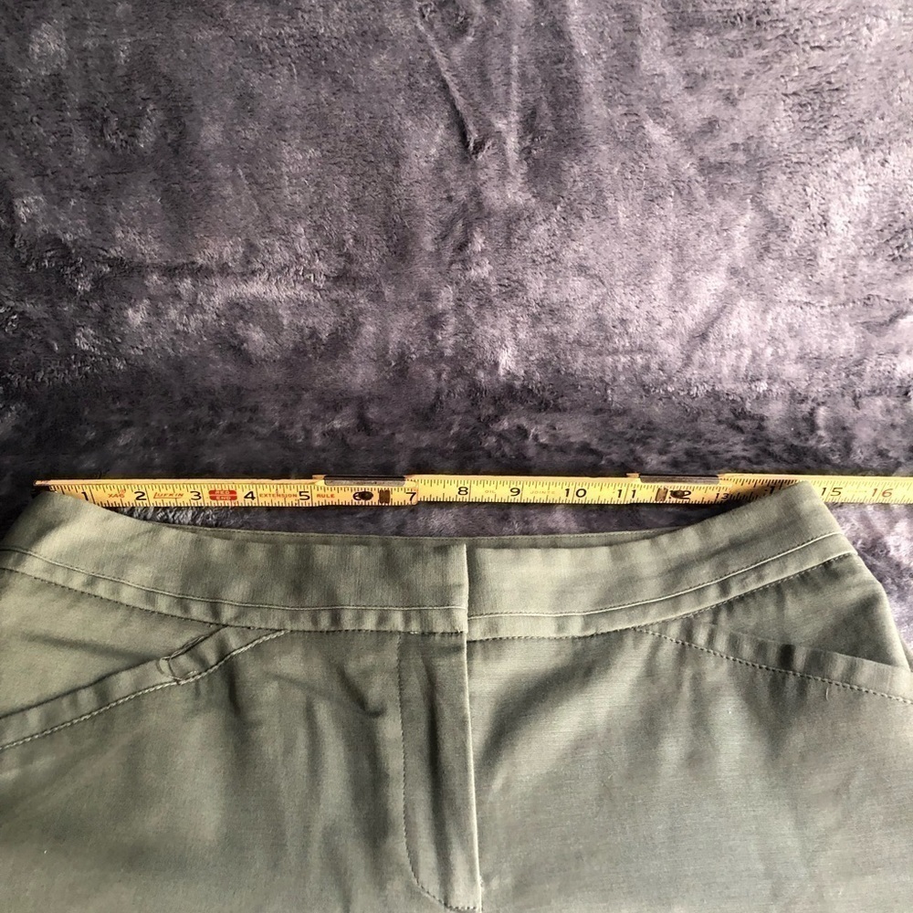 RAFAELLA Curvy Sage Army Green ankle pants size 4P #p1008 - Picture 5 of 6